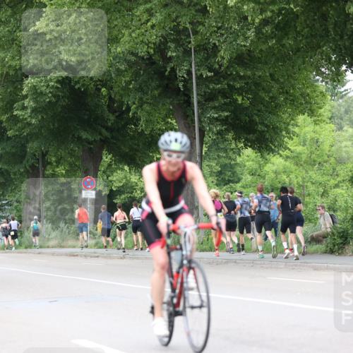 15.06.2025 - 7 Türme Triathlon Yannick Fuchs http://msf.ph/oto/7964290 15.06.2025 13:54:23 Radfahren 533, 1015 meine-sportfotos.de