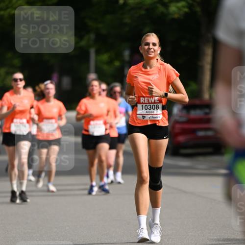 15.06.2025 - REWE Women's Run Dr. Thomas Lammeyer http://msf.ph/oto/7964293 15.06.2025 09:52:45 Laufen 10308 meine-sportfotos.de