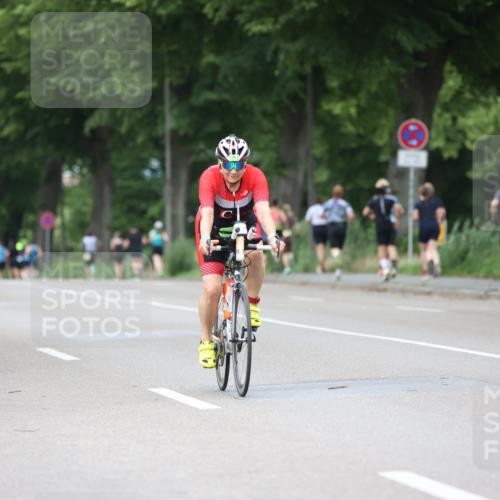 15.06.2025 - 7 Türme Triathlon Yannick Fuchs http://msf.ph/oto/7964321 15.06.2025 13:54:32 Radfahren  meine-sportfotos.de