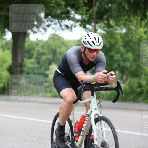 15.06.2025 - 7 Türme Triathlon Yannick Fuchs http://msf.ph/oto/7964330 15.06.2025 11:11:36 Radfahren 254 meine-sportfotos.de