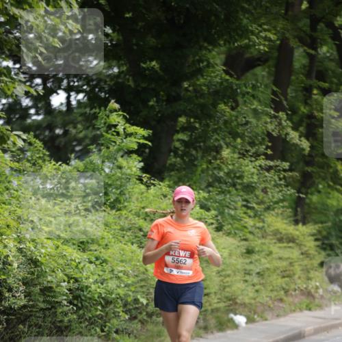 15.06.2025 - REWE Women's Run Jannik Wohlers http://msf.ph/oto/7964334 15.06.2025 09:59:20 Laufen 5562 meine-sportfotos.de