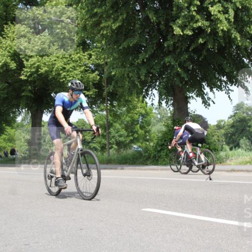 15.06.2025 - 7 Türme Triathlon Yannick Fuchs http://msf.ph/oto/7964335 15.06.2025 12:56:54 Radfahren  meine-sportfotos.de