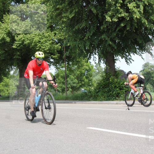 15.06.2025 - 7 Türme Triathlon Yannick Fuchs http://msf.ph/oto/7964345 15.06.2025 12:57:08 Radfahren  meine-sportfotos.de