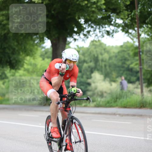 15.06.2025 - 7 Türme Triathlon Yannick Fuchs http://msf.ph/oto/7964355 15.06.2025 11:11:38 Radfahren 254 meine-sportfotos.de