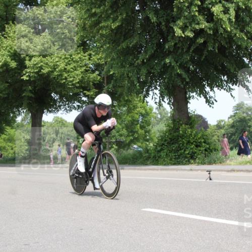 15.06.2025 - 7 Türme Triathlon Yannick Fuchs http://msf.ph/oto/7964381 15.06.2025 12:57:29 Radfahren  meine-sportfotos.de