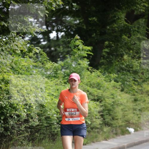 15.06.2025 - REWE Women's Run Jannik Wohlers http://msf.ph/oto/7964408 15.06.2025 09:59:21 Laufen 5562 meine-sportfotos.de
