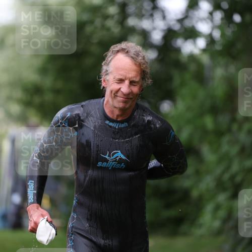 15.06.2025 - 7 Türme Triathlon Michael Strokosch http://msf.ph/oto/7964410 15.06.2025 12:17:10 Schwimmen 389, 451, 530, 591, 609, 622, 679 meine-sportfotos.de