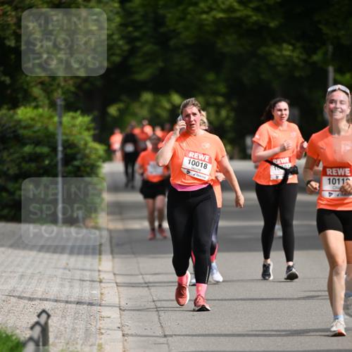 15.06.2025 - REWE Women's Run Dr. Thomas Lammeyer http://msf.ph/oto/7964456 15.06.2025 09:52:49 Laufen 10018, 1011 meine-sportfotos.de