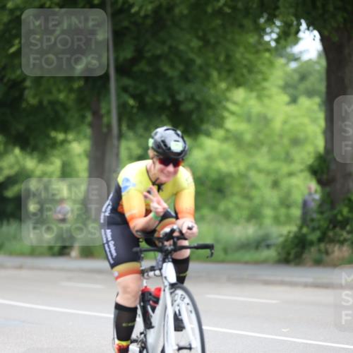 15.06.2025 - 7 Türme Triathlon Yannick Fuchs http://msf.ph/oto/7964481 15.06.2025 11:11:57 Radfahren 265 meine-sportfotos.de