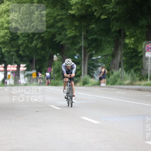 15.06.2025 - 7 Türme Triathlon Yannick Fuchs http://msf.ph/oto/7964538 15.06.2025 11:12:28 Radfahren 317 meine-sportfotos.de