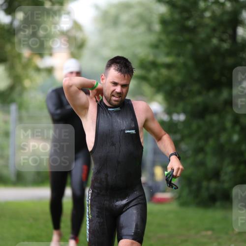 15.06.2025 - 7 Türme Triathlon Michael Strokosch http://msf.ph/oto/7964539 15.06.2025 12:17:30 Schwimmen 371, 424, 591, 661, 672, 679 meine-sportfotos.de