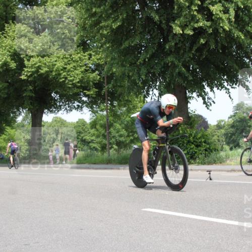 15.06.2025 - 7 Türme Triathlon Yannick Fuchs http://msf.ph/oto/7964549 15.06.2025 12:59:00 Radfahren  meine-sportfotos.de