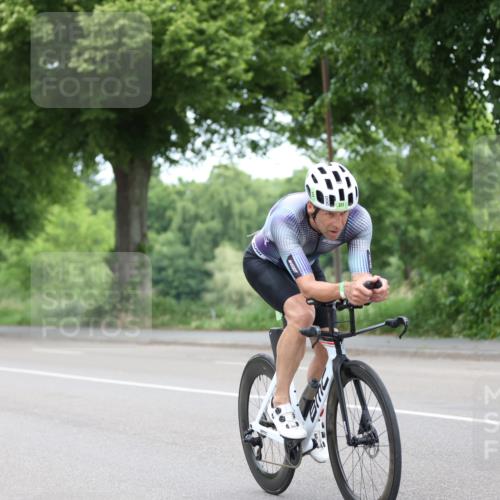15.06.2025 - 7 Türme Triathlon Yannick Fuchs http://msf.ph/oto/7964580 15.06.2025 11:12:30 Radfahren 317 meine-sportfotos.de