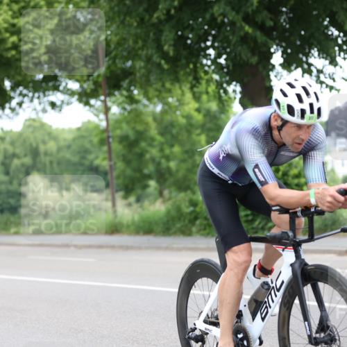 15.06.2025 - 7 Türme Triathlon Yannick Fuchs http://msf.ph/oto/7964585 15.06.2025 11:12:30 Radfahren 317 meine-sportfotos.de