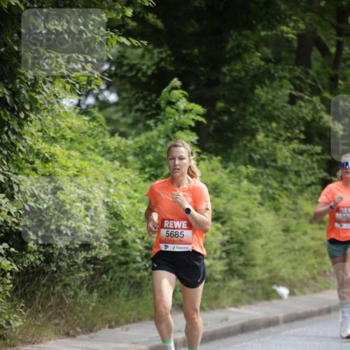 15.06.2025 - REWE Women's Run Jannik Wohlers http://msf.ph/oto/7964595 15.06.2025 09:59:40 Laufen 5685 meine-sportfotos.de