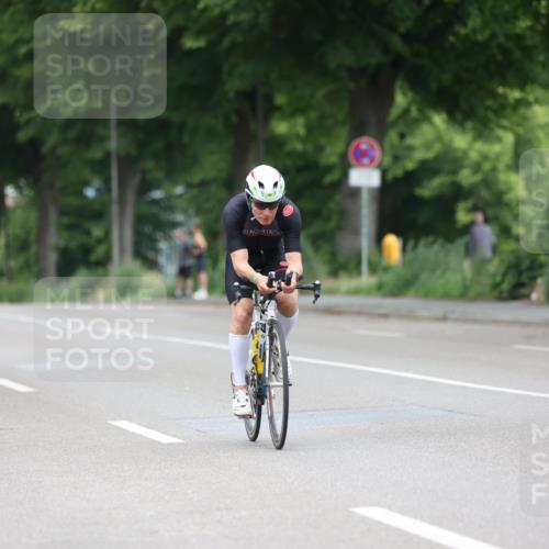 15.06.2025 - 7 Türme Triathlon Yannick Fuchs http://msf.ph/oto/7964608 15.06.2025 11:12:39 Radfahren 240 meine-sportfotos.de