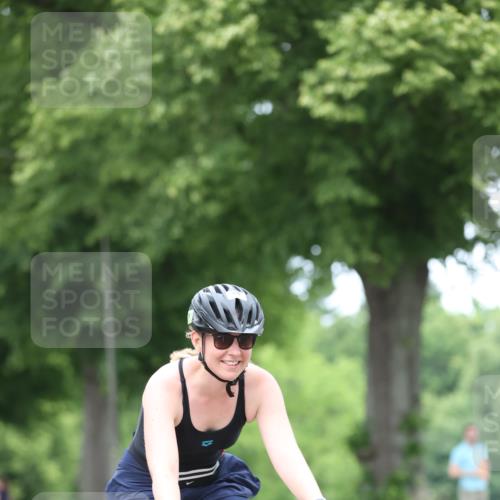 15.06.2025 - 7 Türme Triathlon Yannick Fuchs http://msf.ph/oto/7964618 15.06.2025 13:55:24 Radfahren 728 meine-sportfotos.de