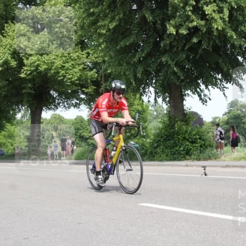 15.06.2025 - 7 Türme Triathlon Yannick Fuchs http://msf.ph/oto/7964711 15.06.2025 13:00:08 Radfahren  meine-sportfotos.de