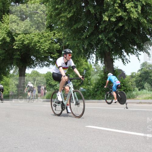 15.06.2025 - 7 Türme Triathlon Yannick Fuchs http://msf.ph/oto/7964721 15.06.2025 13:00:10 Radfahren  meine-sportfotos.de