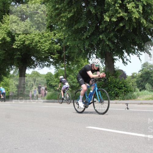 15.06.2025 - 7 Türme Triathlon Yannick Fuchs http://msf.ph/oto/7964735 15.06.2025 13:00:13 Radfahren  meine-sportfotos.de