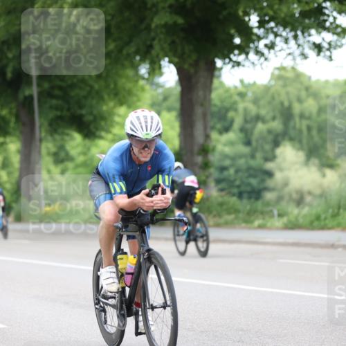 15.06.2025 - 7 Türme Triathlon Yannick Fuchs http://msf.ph/oto/7964783 15.06.2025 11:12:57 Radfahren 236, 278, 309 meine-sportfotos.de