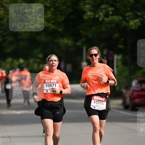 15.06.2025 - REWE Women's Run Dr. Thomas Lammeyer http://msf.ph/oto/7964786 15.06.2025 09:53:01 Laufen 10671, 10345 meine-sportfotos.de