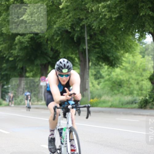 15.06.2025 - 7 Türme Triathlon Yannick Fuchs http://msf.ph/oto/7964807 15.06.2025 11:12:58 Radfahren 236, 278, 309 meine-sportfotos.de