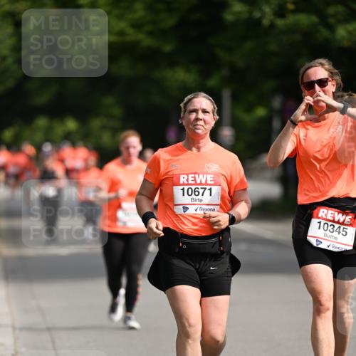 15.06.2025 - REWE Women's Run Dr. Thomas Lammeyer http://msf.ph/oto/7964835 15.06.2025 09:53:03 Laufen 10671, 10345 meine-sportfotos.de