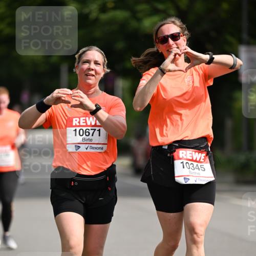 15.06.2025 - REWE Women's Run Dr. Thomas Lammeyer http://msf.ph/oto/7964880 15.06.2025 09:53:04 Laufen 10671, 10345, 01 meine-sportfotos.de