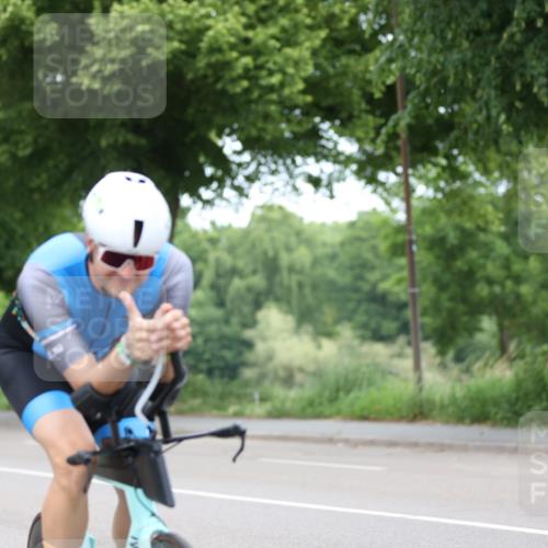 15.06.2025 - 7 Türme Triathlon Yannick Fuchs http://msf.ph/oto/7964910 15.06.2025 11:13:03 Radfahren 254, 283 meine-sportfotos.de