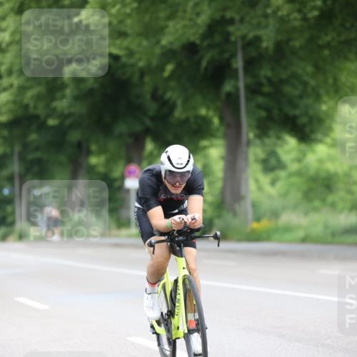 15.06.2025 - 7 Türme Triathlon Yannick Fuchs http://msf.ph/oto/7964928 15.06.2025 11:13:10 Radfahren 254, 289 meine-sportfotos.de