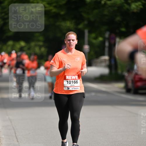15.06.2025 - REWE Women's Run Dr. Thomas Lammeyer http://msf.ph/oto/7964947 15.06.2025 09:53:06 Laufen 10166 meine-sportfotos.de
