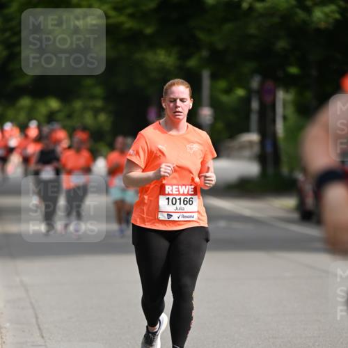 15.06.2025 - REWE Women's Run Dr. Thomas Lammeyer http://msf.ph/oto/7964953 15.06.2025 09:53:06 Laufen 10166 meine-sportfotos.de