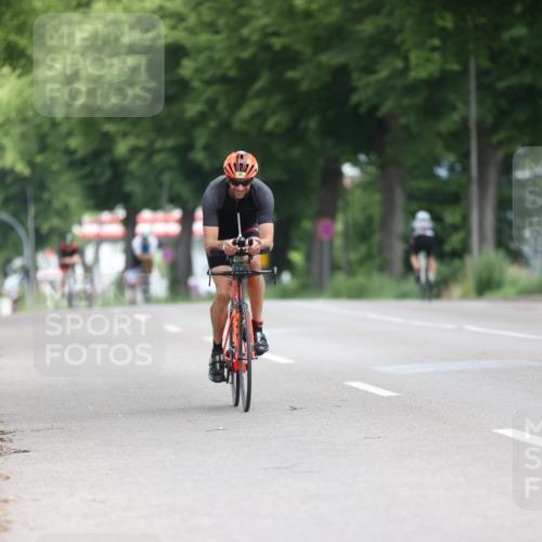 15.06.2025 - 7 Türme Triathlon Yannick Fuchs http://msf.ph/oto/7964959 15.06.2025 11:13:17 Radfahren 247, 318 meine-sportfotos.de