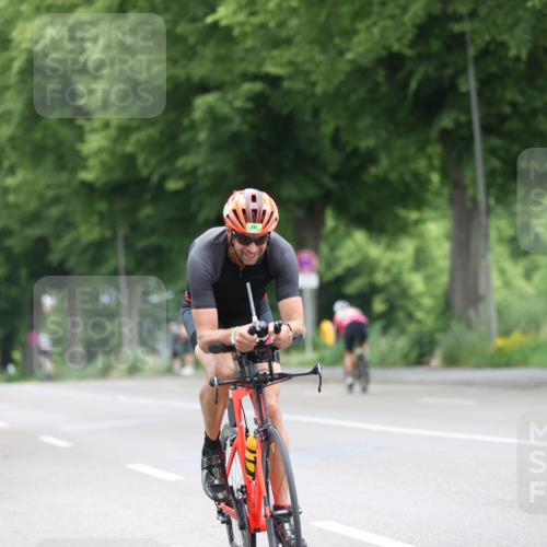 15.06.2025 - 7 Türme Triathlon Yannick Fuchs http://msf.ph/oto/7964977 15.06.2025 11:13:18 Radfahren 247, 318 meine-sportfotos.de