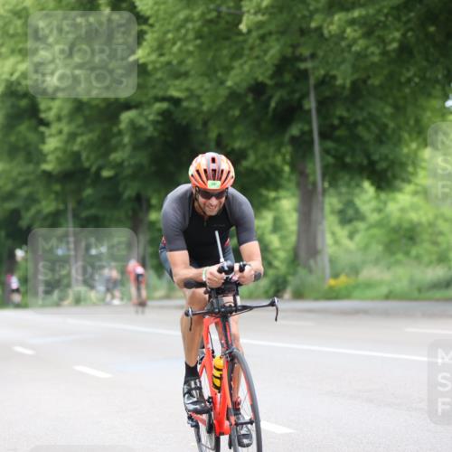 15.06.2025 - 7 Türme Triathlon Yannick Fuchs http://msf.ph/oto/7964981 15.06.2025 11:13:18 Radfahren 247, 318 meine-sportfotos.de