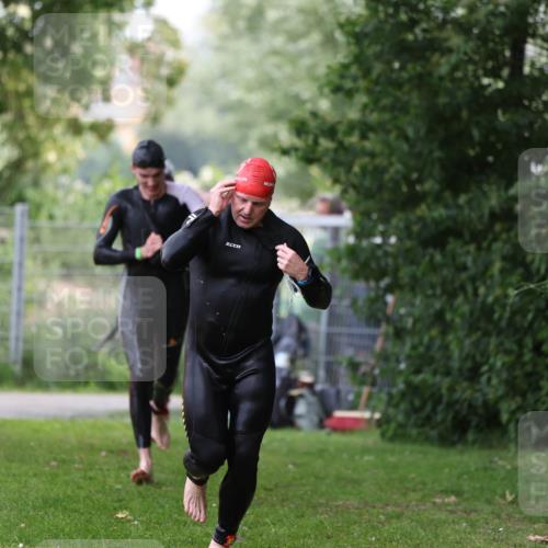 15.06.2025 - 7 Türme Triathlon Michael Strokosch http://msf.ph/oto/7964983 15.06.2025 12:18:08 Schwimmen 380, 445, 523, 608, 615, 637, 638, 654, 656, 678 meine-sportfotos.de