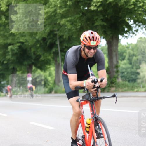 15.06.2025 - 7 Türme Triathlon Yannick Fuchs http://msf.ph/oto/7964994 15.06.2025 11:13:19 Radfahren 247, 318 meine-sportfotos.de
