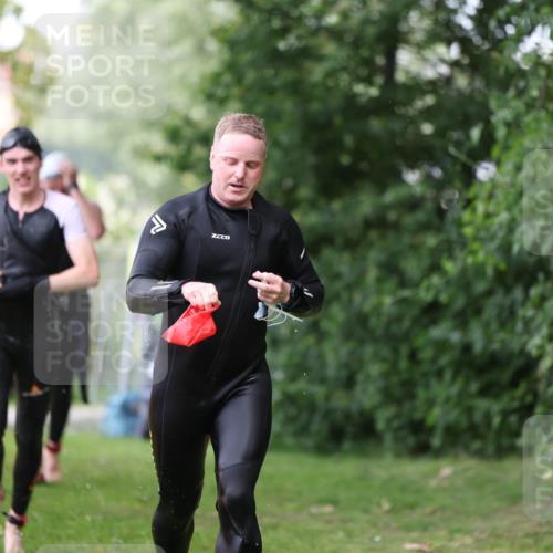 15.06.2025 - 7 Türme Triathlon Michael Strokosch http://msf.ph/oto/7965006 15.06.2025 12:18:10 Schwimmen 380, 608, 615, 637, 638, 654, 656, 678 meine-sportfotos.de