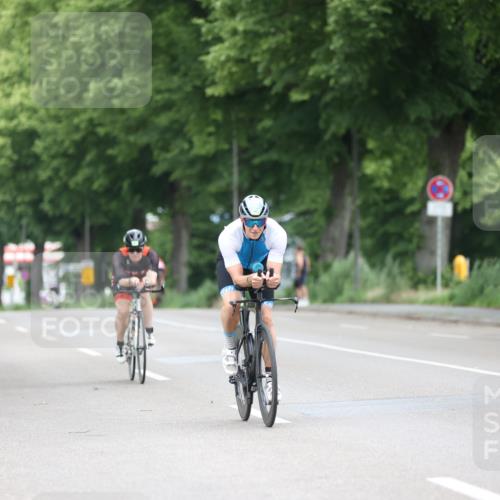 15.06.2025 - 7 Türme Triathlon Yannick Fuchs http://msf.ph/oto/7965033 15.06.2025 11:13:23 Radfahren 318 meine-sportfotos.de