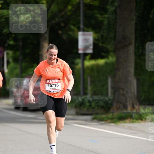 15.06.2025 - REWE Women's Run Dr. Thomas Lammeyer http://msf.ph/oto/7965035 15.06.2025 09:53:14 Laufen 10716 meine-sportfotos.de