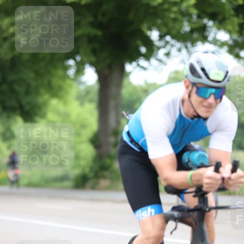 15.06.2025 - 7 Türme Triathlon Yannick Fuchs http://msf.ph/oto/7965071 15.06.2025 11:13:24 Radfahren  meine-sportfotos.de