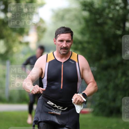 15.06.2025 - 7 Türme Triathlon Michael Strokosch http://msf.ph/oto/7965078 15.06.2025 12:18:13 Schwimmen 380, 608, 615, 637, 638, 654, 656, 678 meine-sportfotos.de