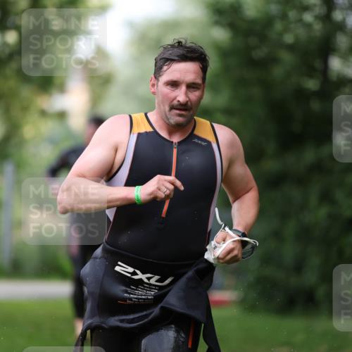 15.06.2025 - 7 Türme Triathlon Michael Strokosch http://msf.ph/oto/7965083 15.06.2025 12:18:14 Schwimmen 380, 608, 615, 637, 638, 654, 656, 678 meine-sportfotos.de