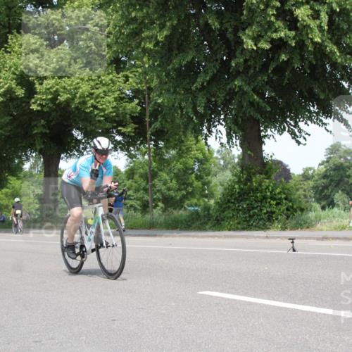 15.06.2025 - 7 Türme Triathlon Yannick Fuchs http://msf.ph/oto/7965108 15.06.2025 13:05:10 Radfahren  meine-sportfotos.de