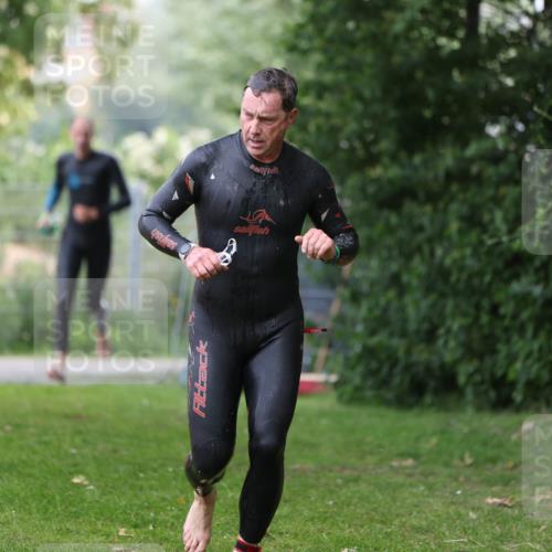 15.06.2025 - 7 Türme Triathlon Michael Strokosch http://msf.ph/oto/7965119 15.06.2025 12:18:16 Schwimmen 380, 608, 615, 637, 638, 656 meine-sportfotos.de