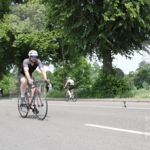 15.06.2025 - 7 Türme Triathlon Yannick Fuchs http://msf.ph/oto/7965125 15.06.2025 13:05:18 Radfahren  meine-sportfotos.de