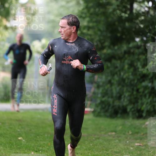 15.06.2025 - 7 Türme Triathlon Michael Strokosch http://msf.ph/oto/7965127 15.06.2025 12:18:17 Schwimmen 380, 384, 608, 615, 637, 638 meine-sportfotos.de