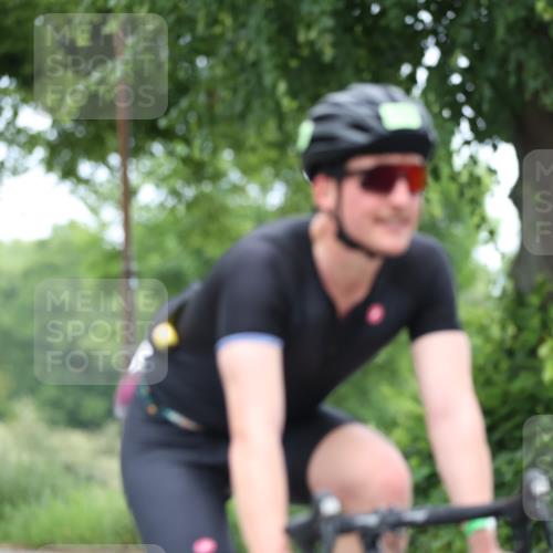 15.06.2025 - 7 Türme Triathlon Yannick Fuchs http://msf.ph/oto/7965154 15.06.2025 11:13:54 Radfahren 317 meine-sportfotos.de