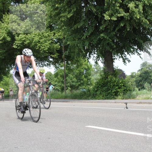 15.06.2025 - 7 Türme Triathlon Yannick Fuchs http://msf.ph/oto/7965198 15.06.2025 13:06:20 Radfahren  meine-sportfotos.de